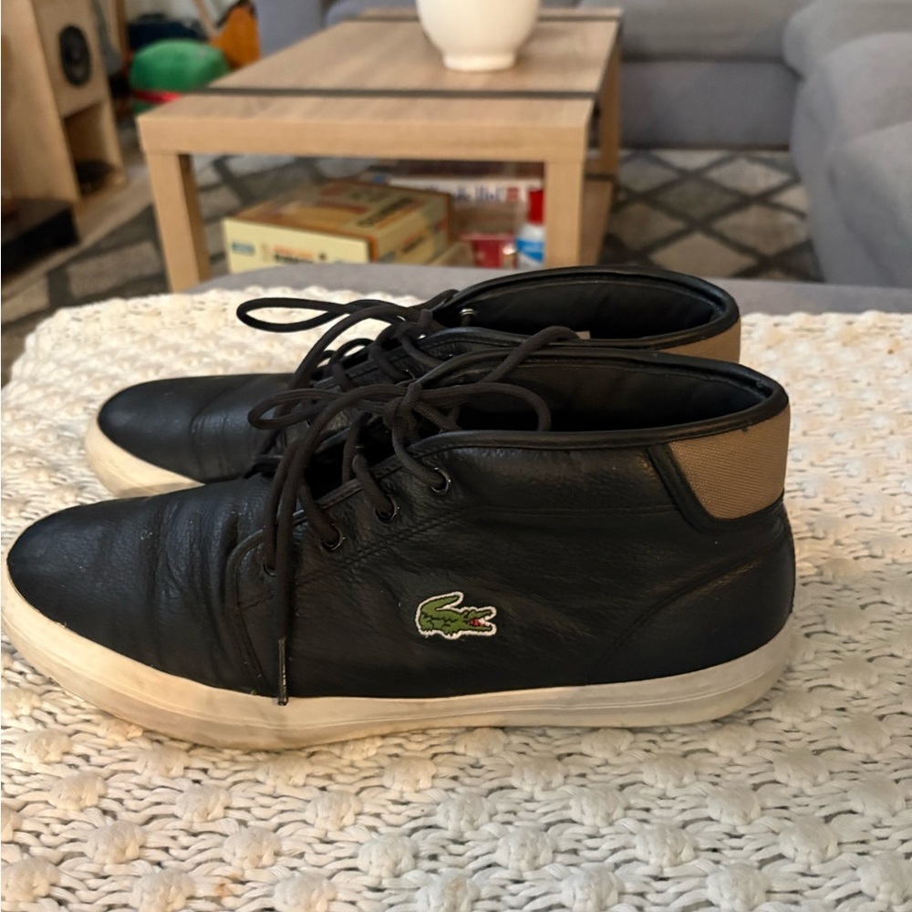 Lacoste Chukka Ampthill TBR2 Black Leather Sneaker Size 9.5 EUC